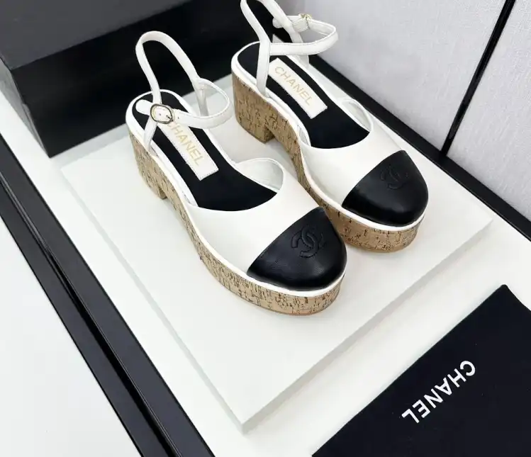 hype Chanel High Heels