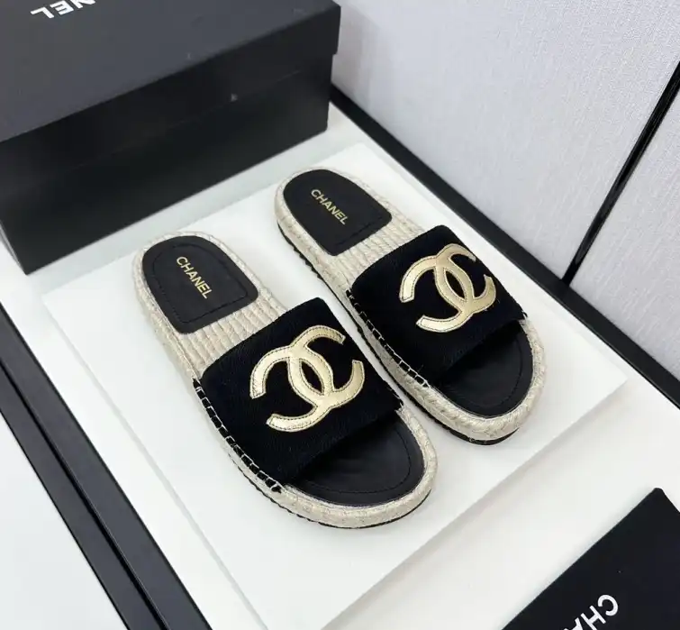 hype Chanel Slippers