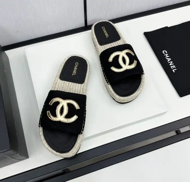 hype Chanel Slippers