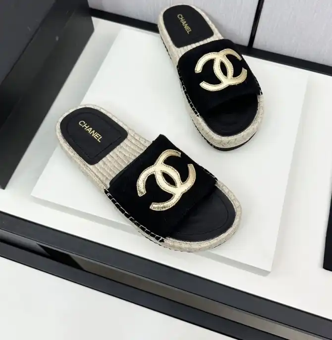 hype Chanel Slippers