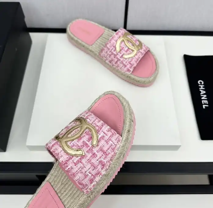 hype Chanel Slippers