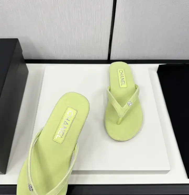 hype Chanel Slippers