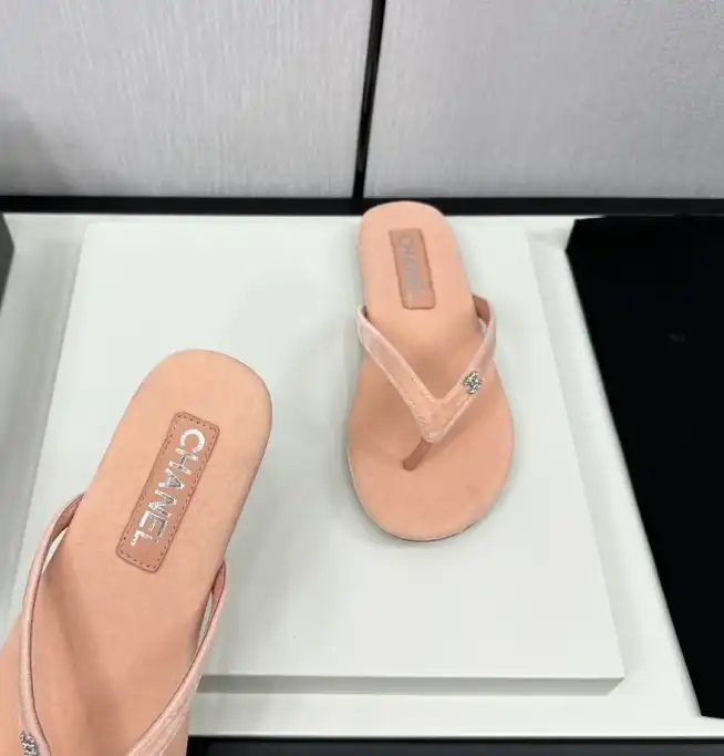 hype Chanel Slippers