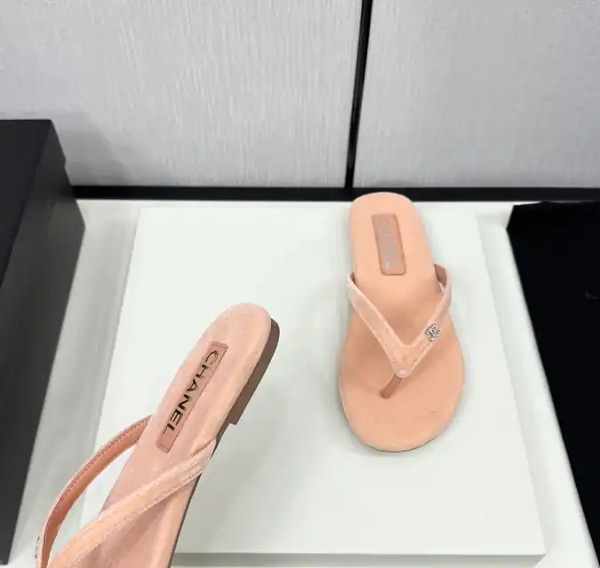 hype Chanel Slippers