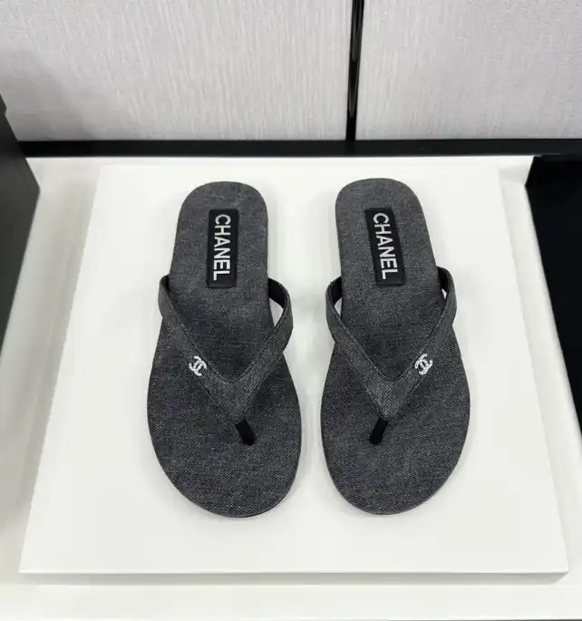 hype Chanel Slippers