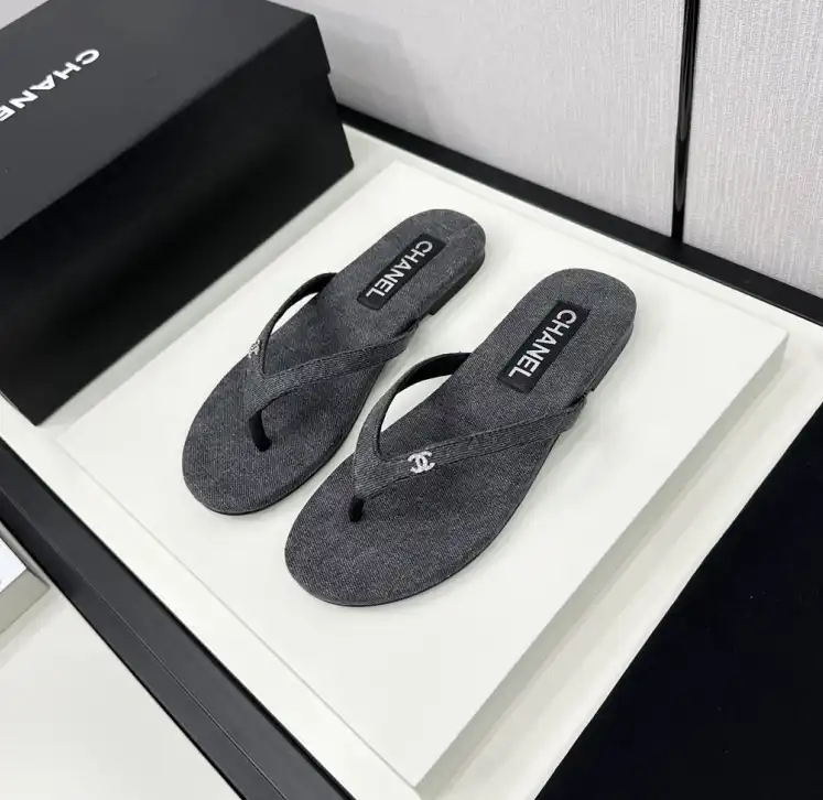 hype Chanel Slippers