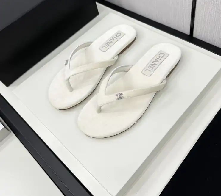 hype Chanel Slippers