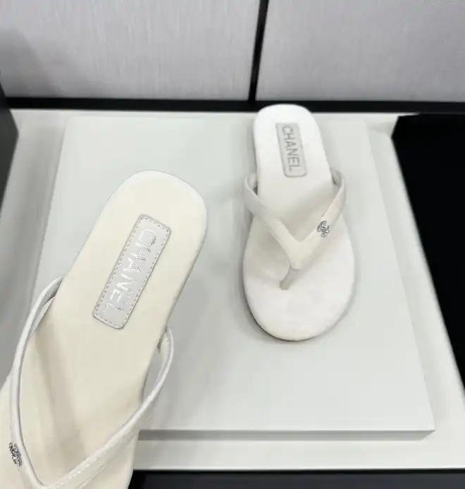 hype Chanel Slippers