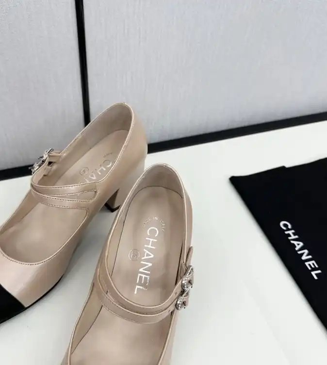 hype Chanel High Heels