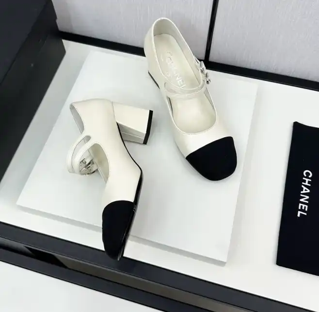 hype Chanel High Heels