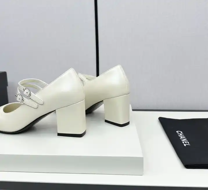 hype Chanel High Heels