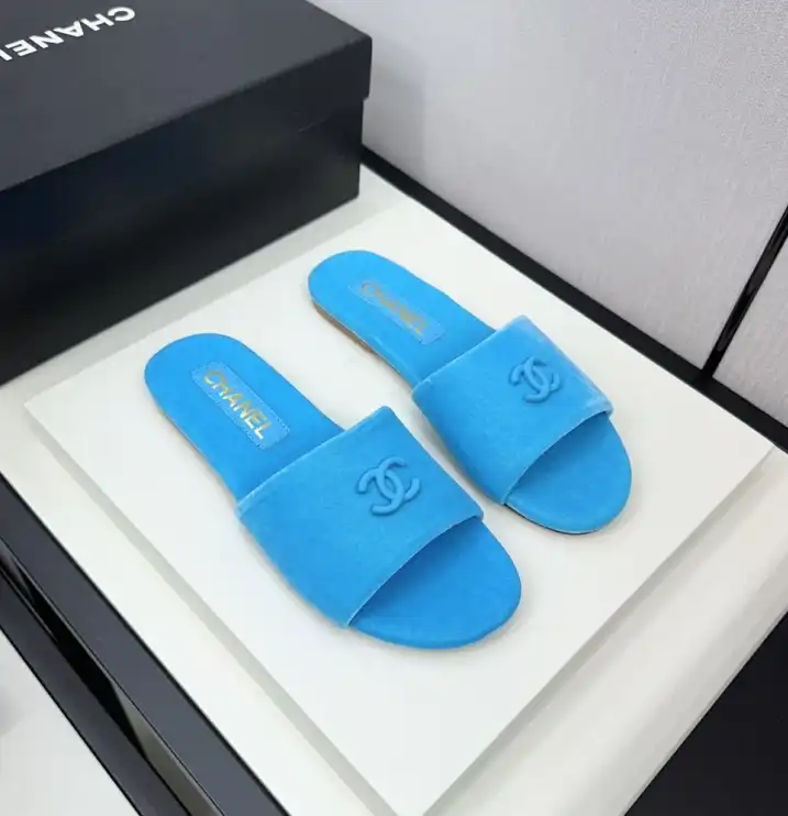 hype Chanel Slippers