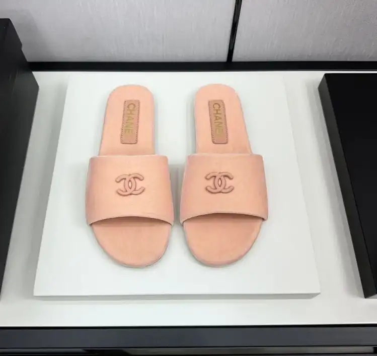 hype Chanel Slippers