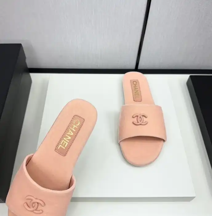 hype Chanel Slippers