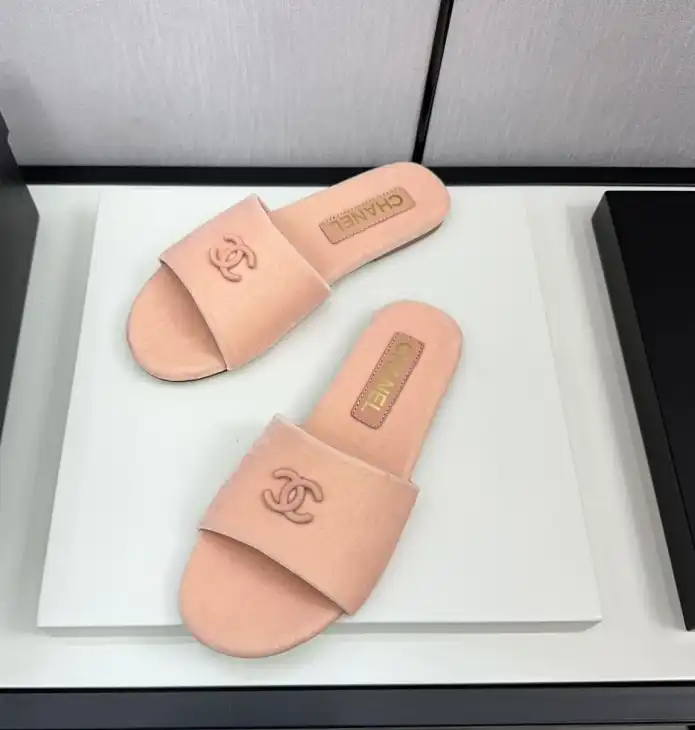 hype Chanel Slippers