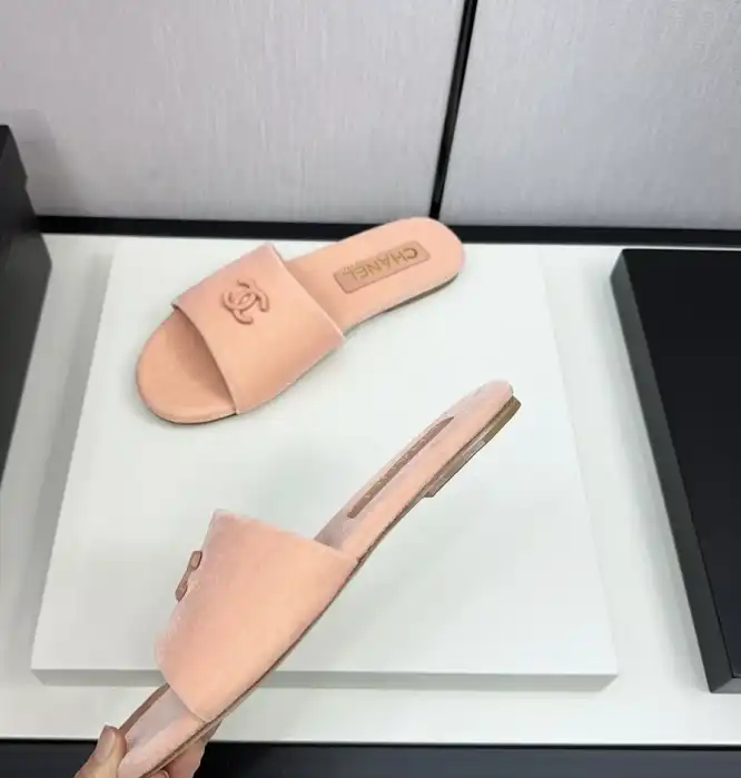 hype Chanel Slippers