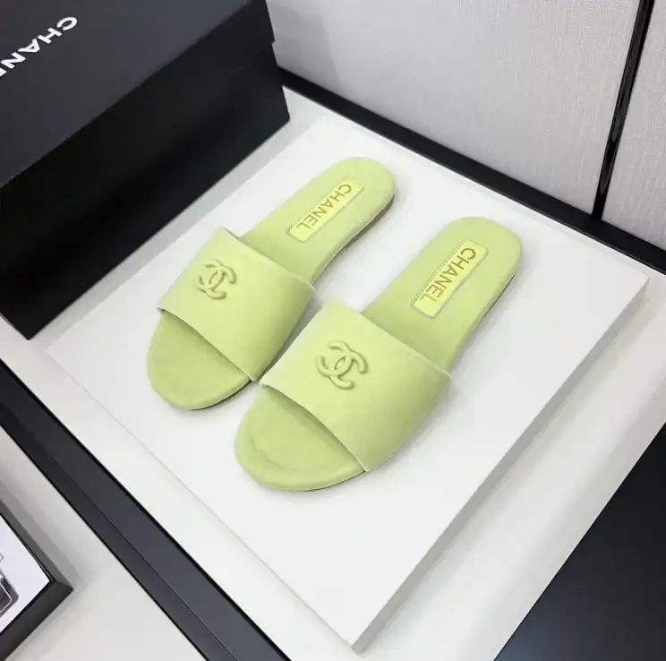 hype Chanel Slippers