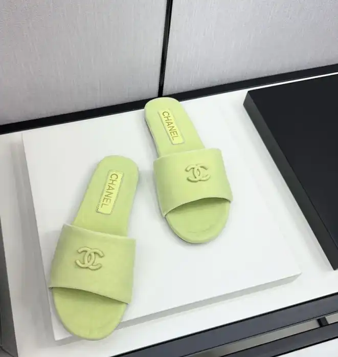 hype Chanel Slippers