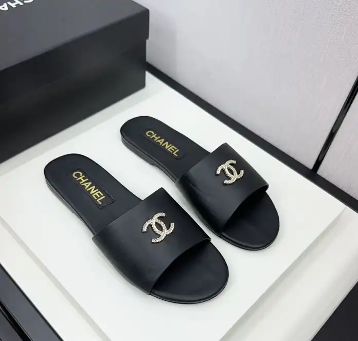 hype Chanel Slippers