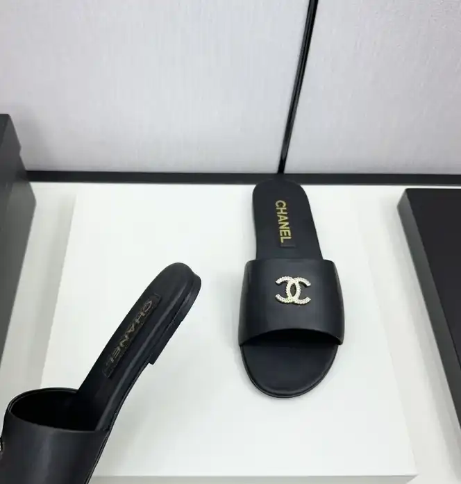 hype Chanel Slippers