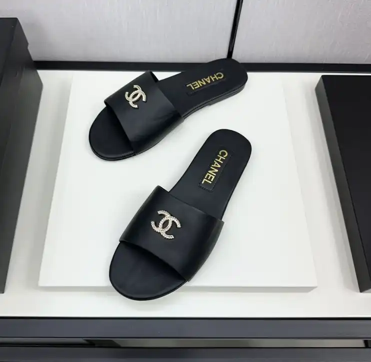 hype Chanel Slippers