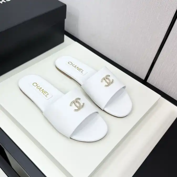 hype Chanel Slippers