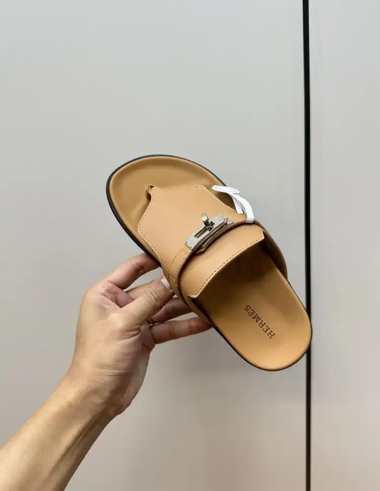 hype Hermes Slippers