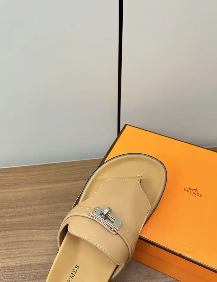 hype Hermes Slippers