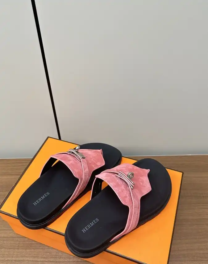 hype Hermes Slippers