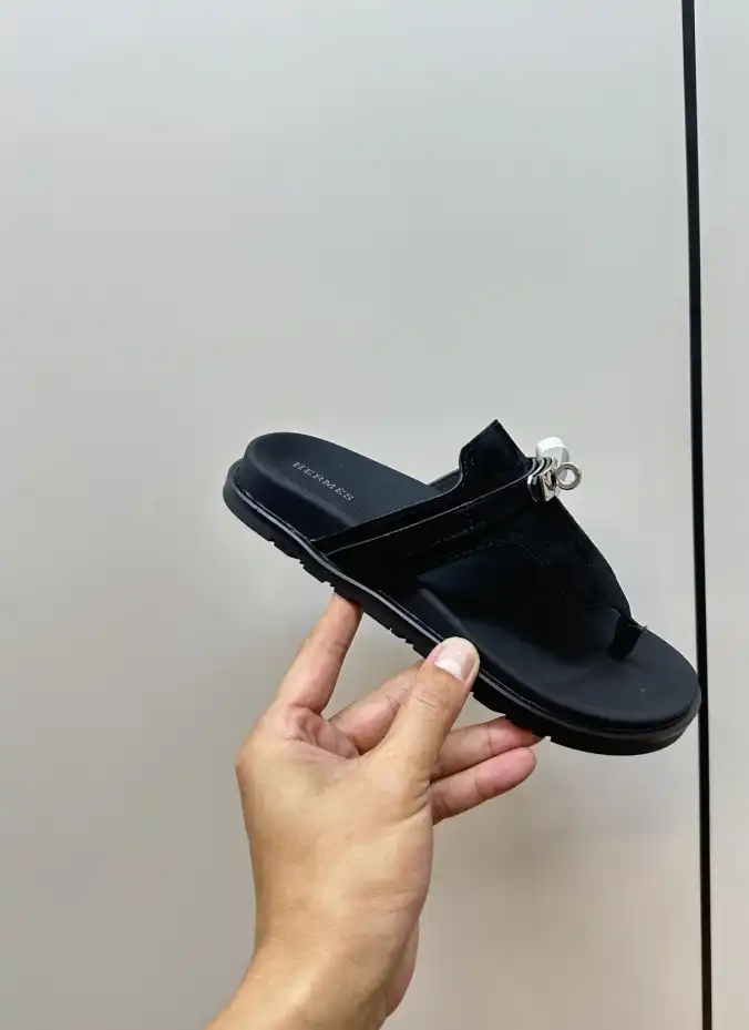 hype Hermes Slippers