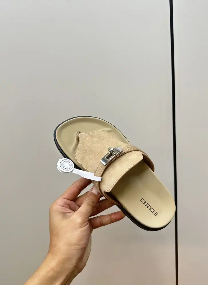 hype Hermes Slippers