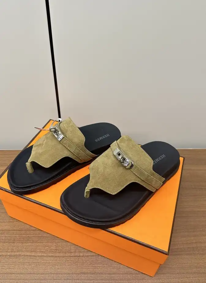 hype Hermes Slippers