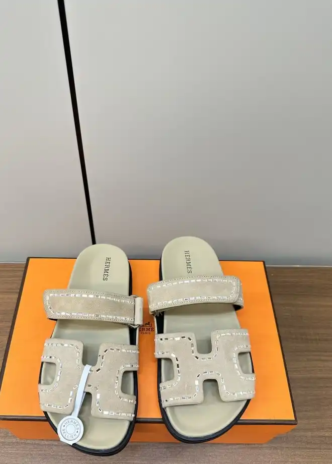 hype Hermes Slippers