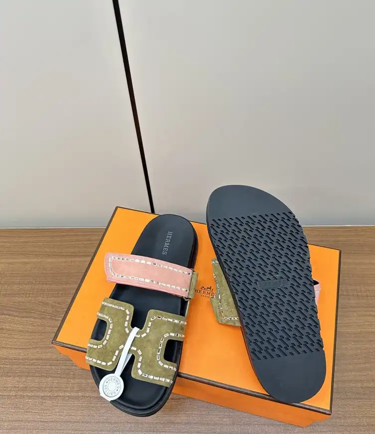 hype Hermes Slippers