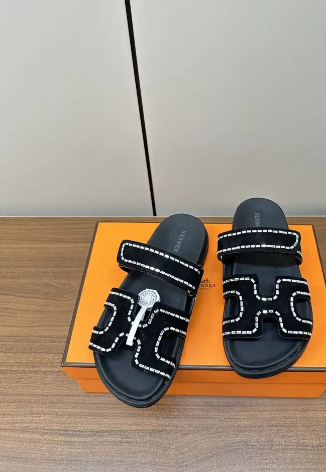 hype Hermes Slippers