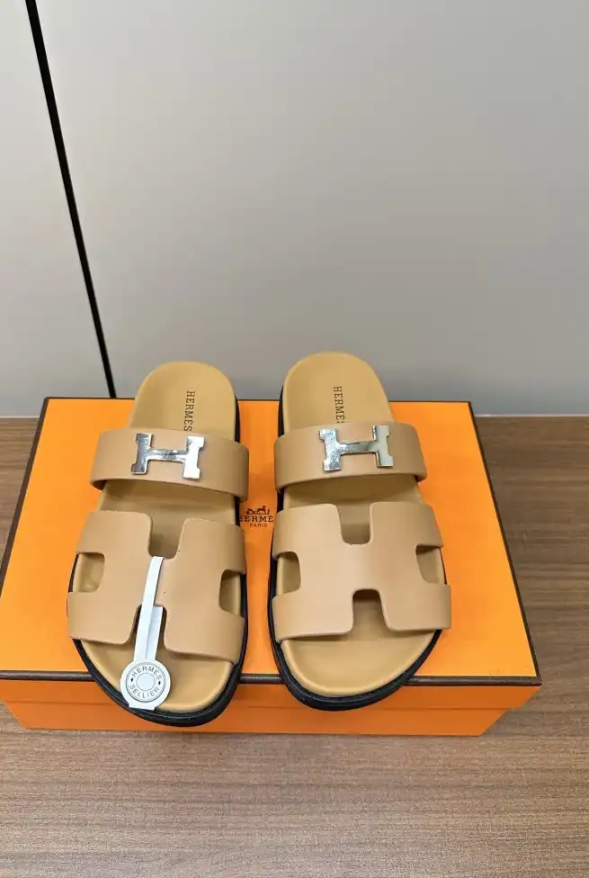 hype Hermes Slippers