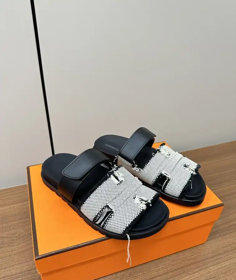 hype Hermes Slippers