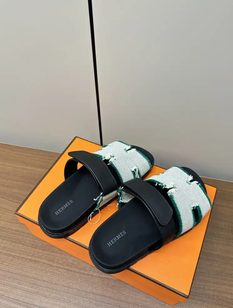 hype Hermes Slippers