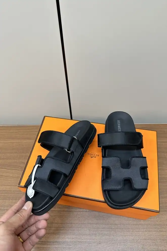 hype Hermes Slippers