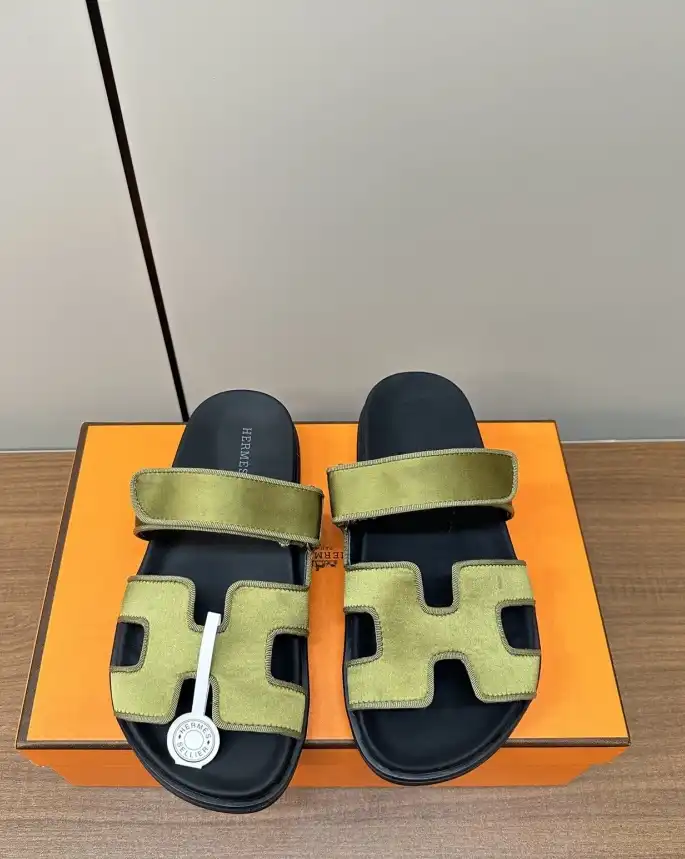 hype Hermes Slippers