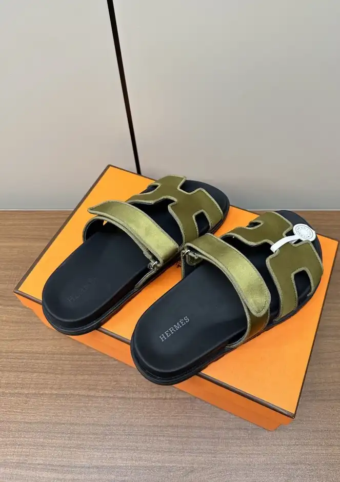 hype Hermes Slippers