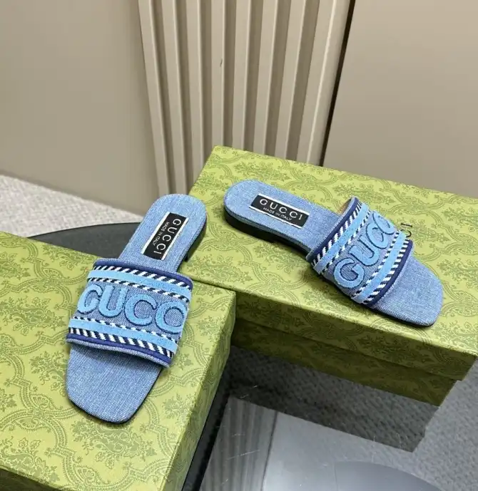 hype Gucci Slippers