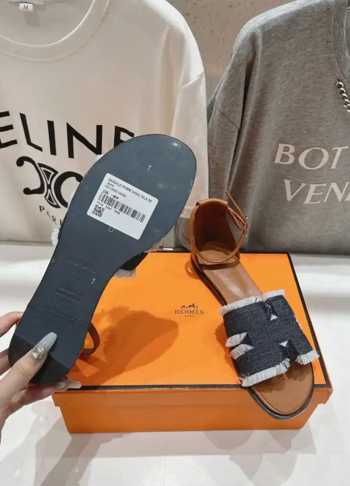 hype Hermes Slippers