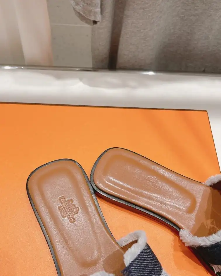 hype Hermes Slippers