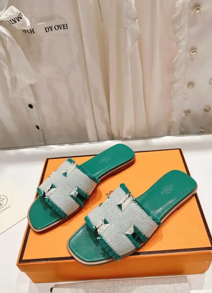 hype Hermes Slippers