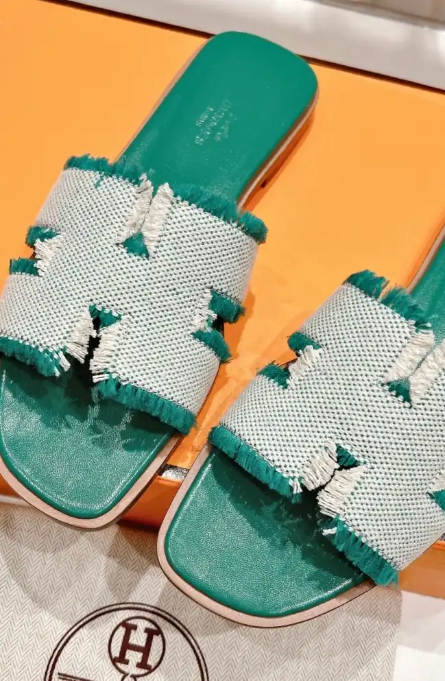 hype Hermes Slippers