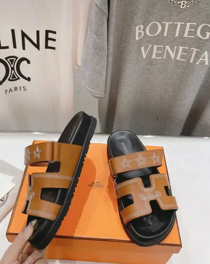 hype Hermes Slippers