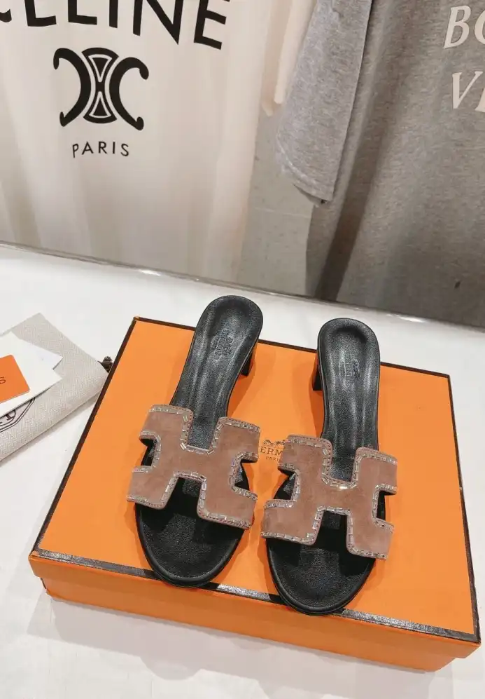 hype Hermes Slippers