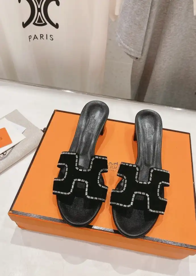 hype Hermes Slippers