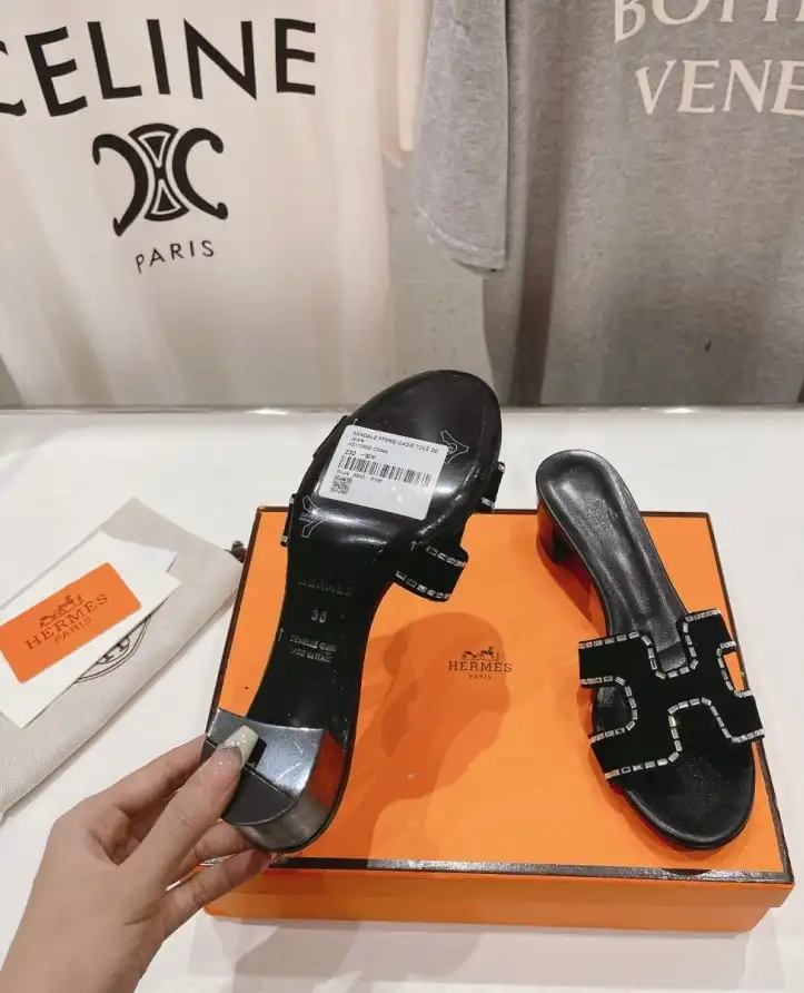 hype Hermes Slippers